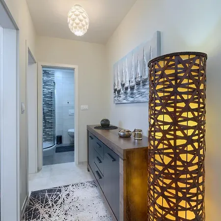 Brand New Excellence Apartman