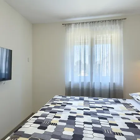 Brand New Excellence Apartman *