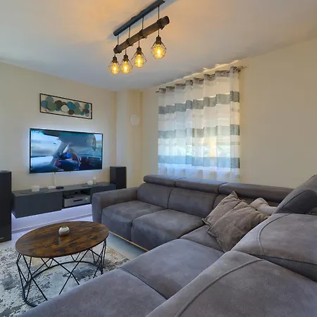 Brand New Excellence *